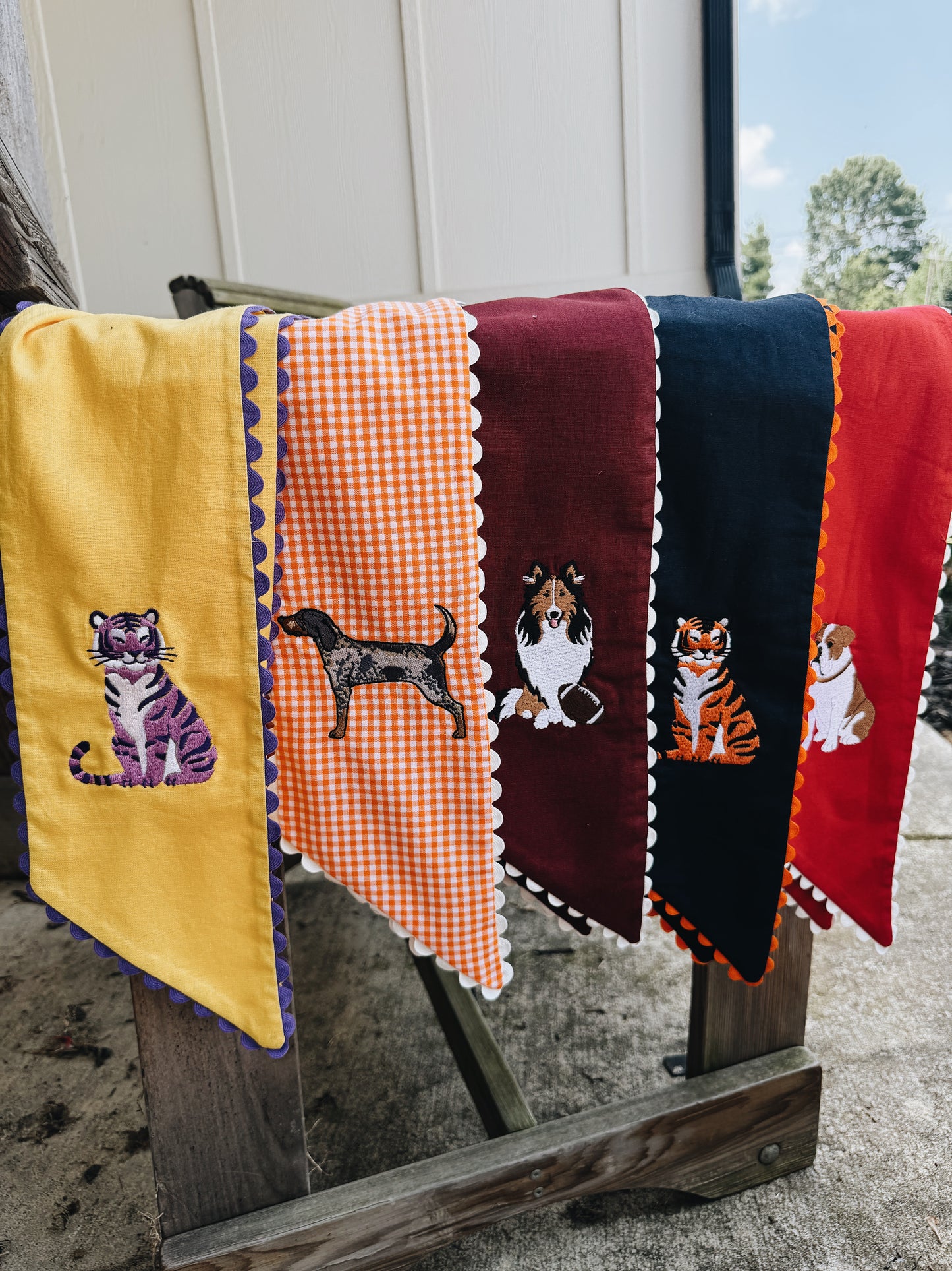 Smokey Tennessee Gingham Wreath Sash