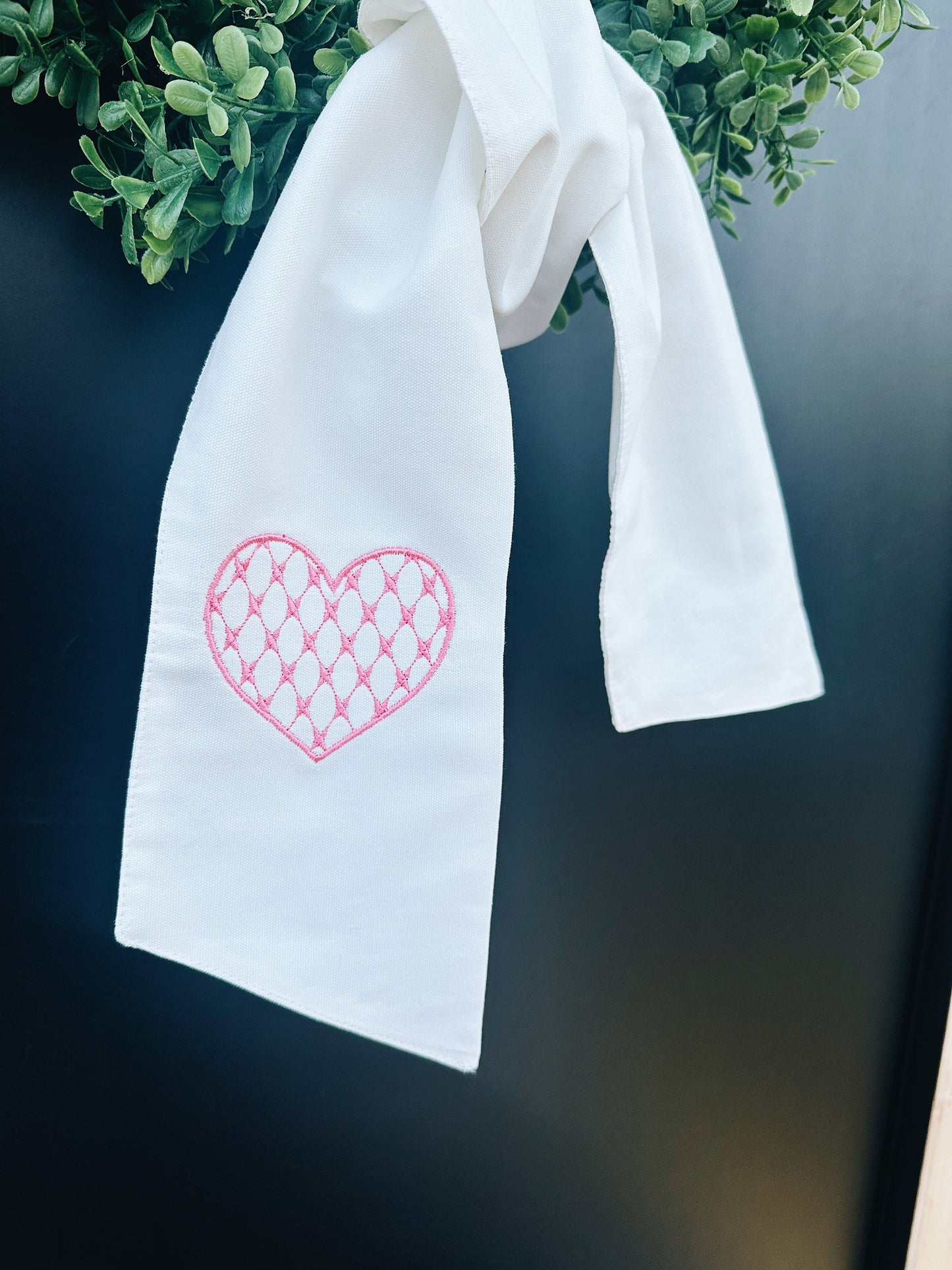 Chic Heart Valentine's Day Wreath Sash