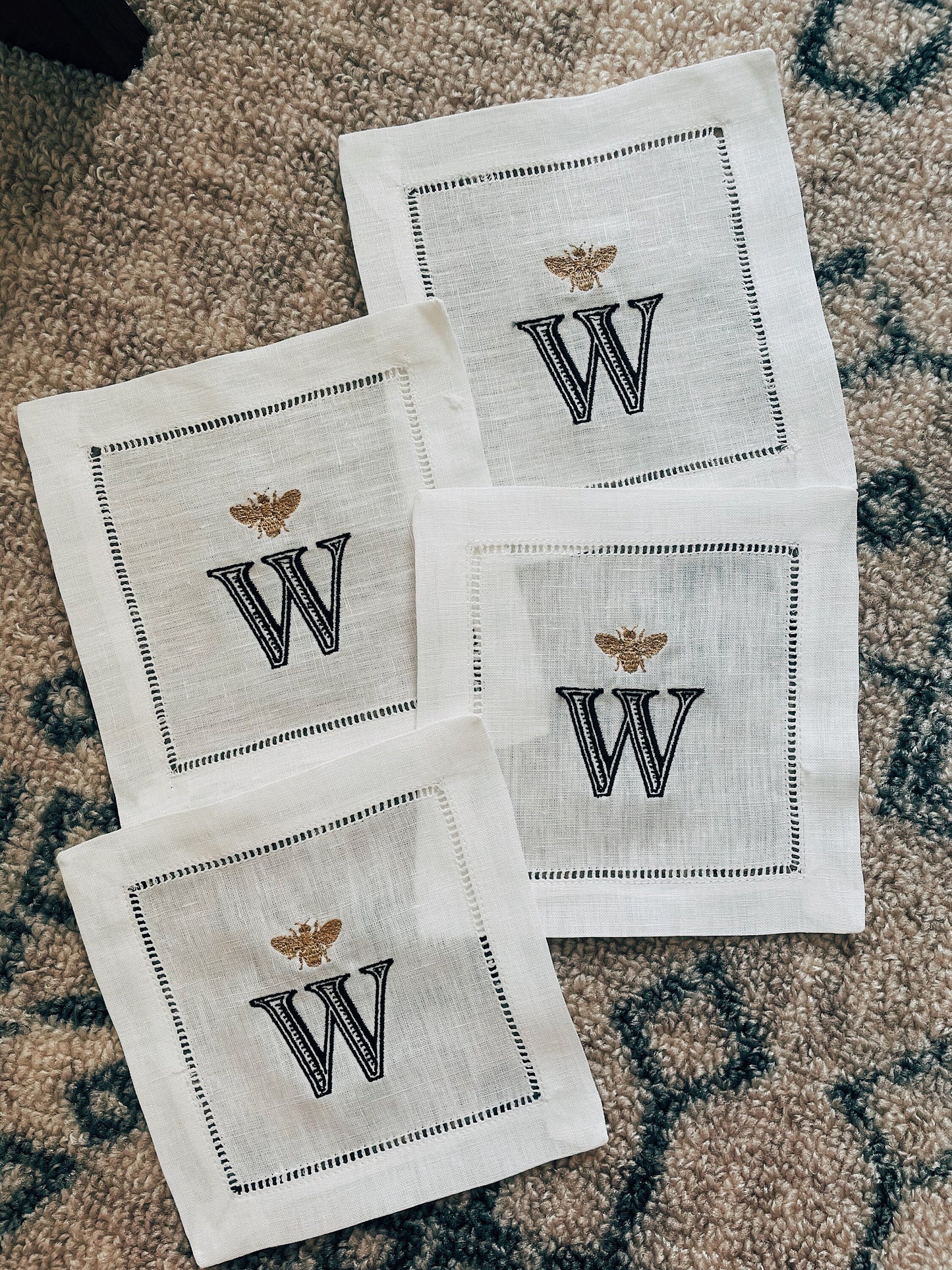 Single Initial With Bee Linen Cocktail Napkins
