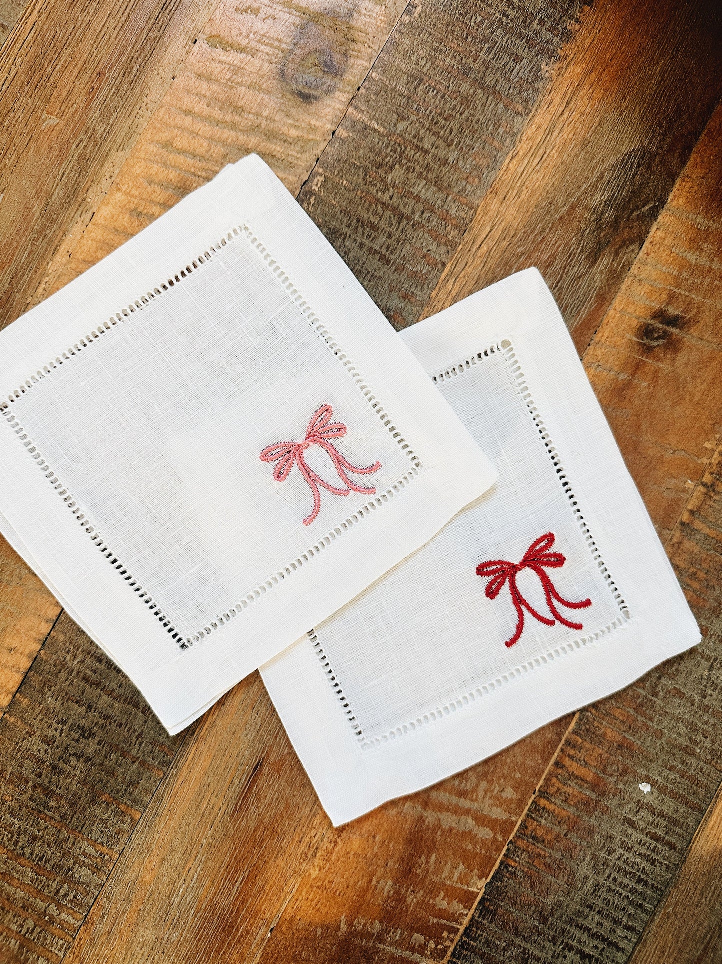 Simple Bow Linen Cocktail Napkins