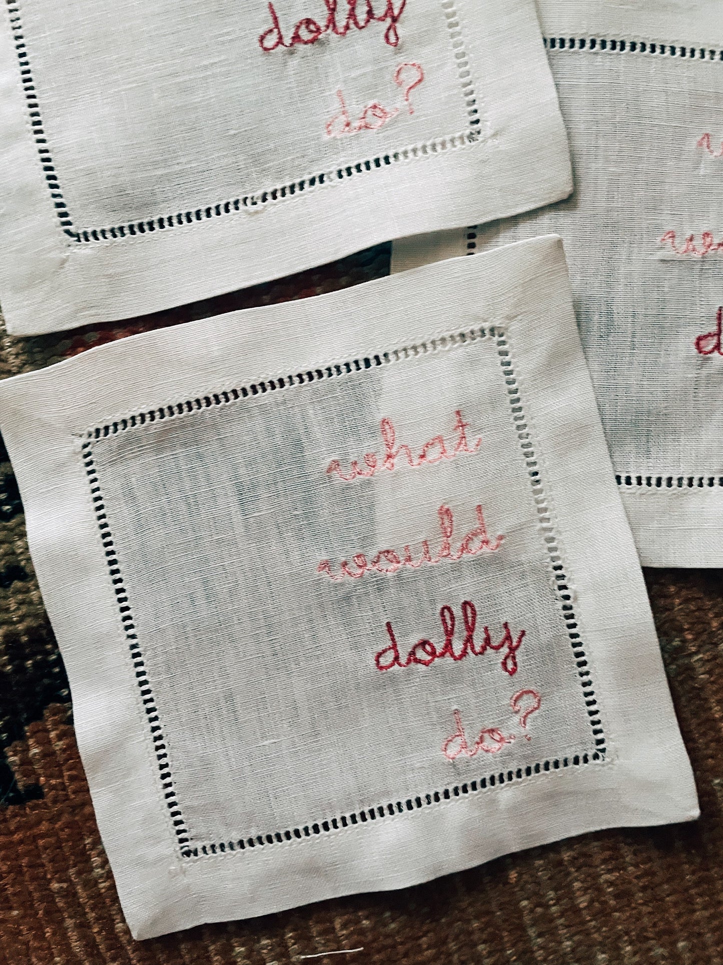 What Would Dolly Do? Linen Cocktail Napkins