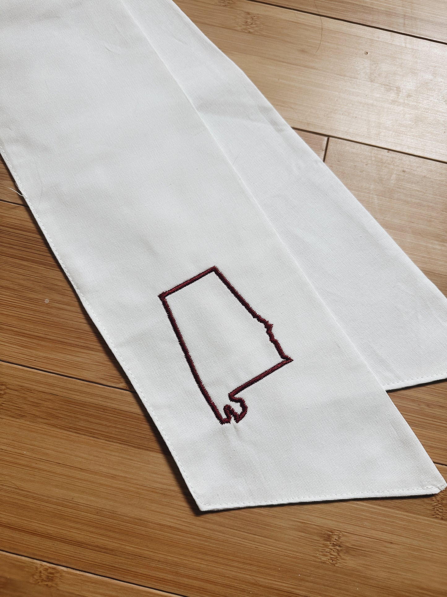 Alabama Wreath Sash - White/Crimson
