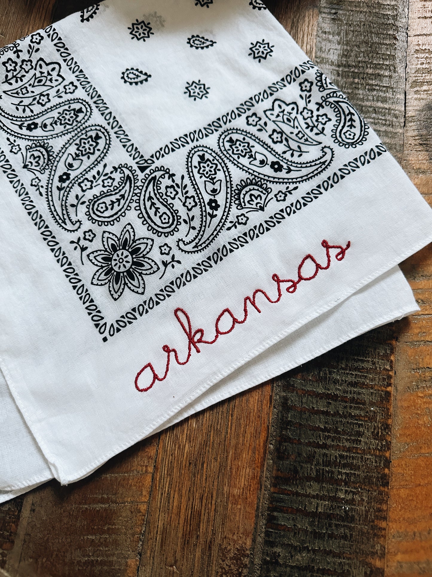 Arkansas Bandana - White