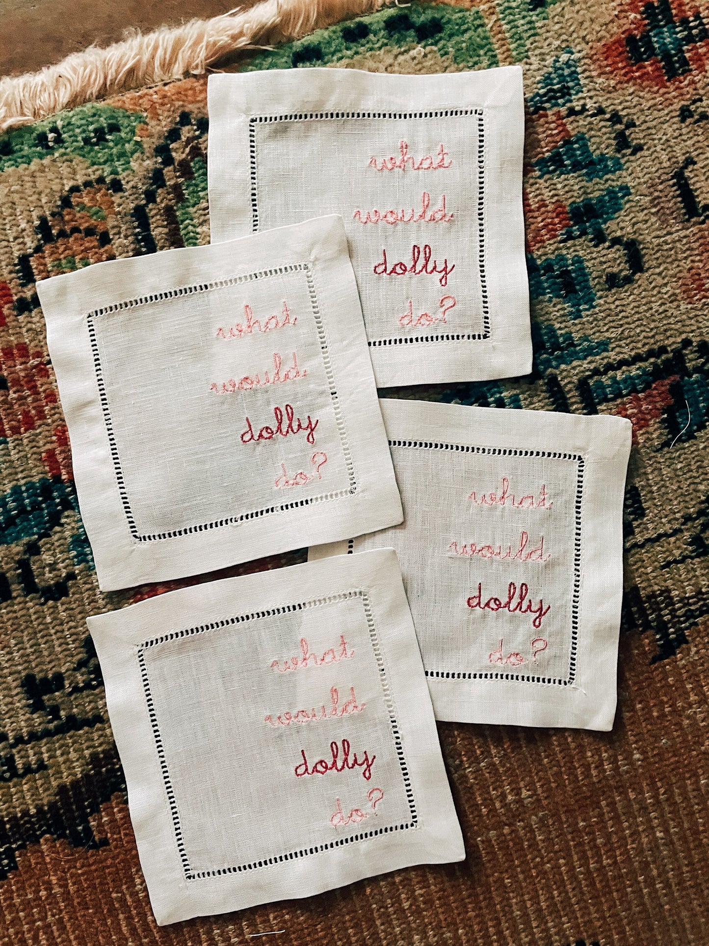 What Would Dolly Do? Linen Cocktail Napkins