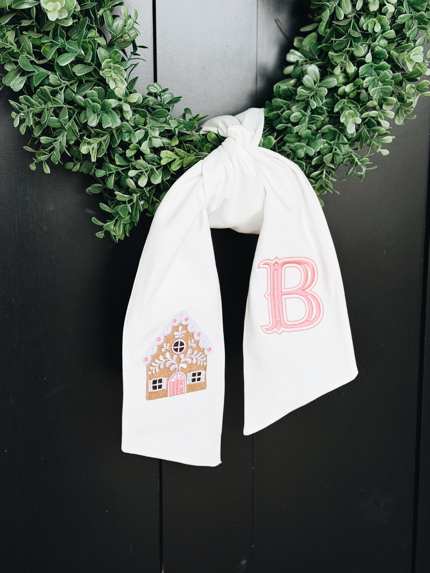 Gingerbread Wreath Sash