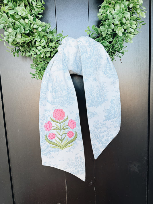 Block Print Flower Toile Wreath Sash