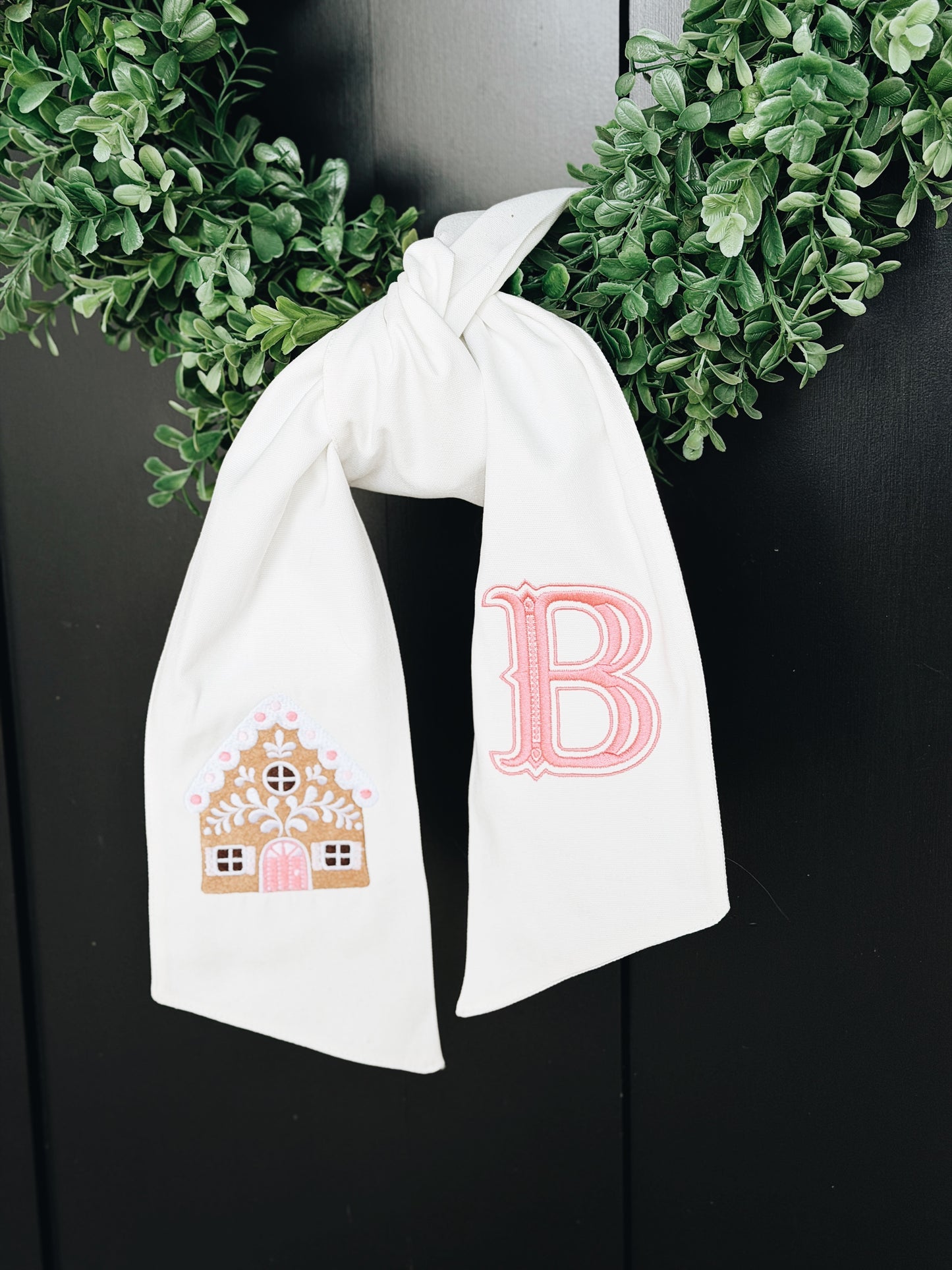 Gingerbread Wreath Sash